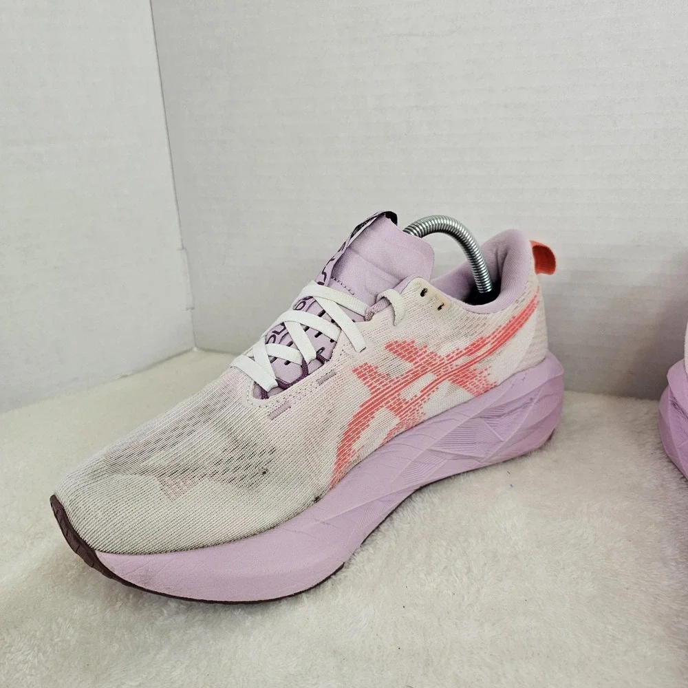 ASICS Novablast 5 Running Shoes Womens 9.5 Pink Mesh Racing Athletic Sneakers